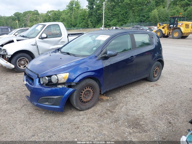 Chevrolet Sonic Ls Auto 2016 1G1JA6SG9G4118655 Image 2