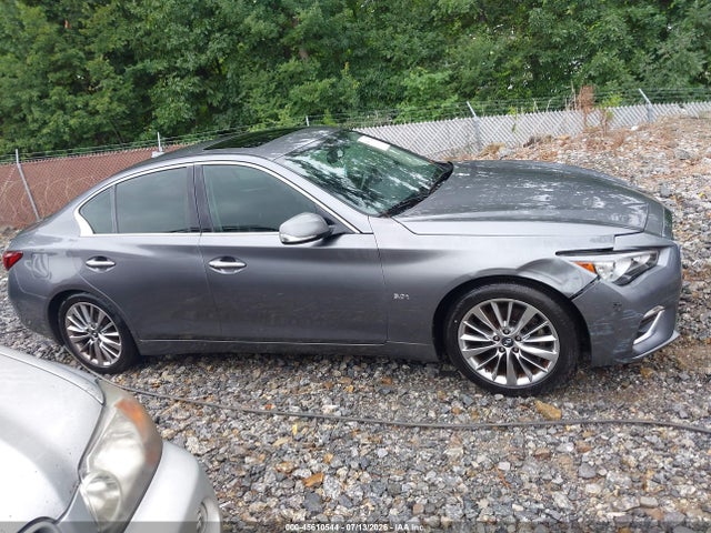 45610544 :رقم المزاد ، JN1EV7AP5JM365427 vin ، 2018 Infiniti Q50 3.0t Luxe مزاد بيع