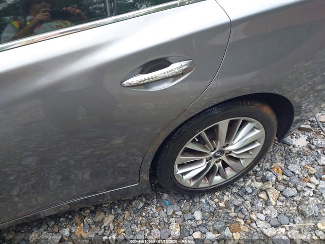 45610544 :رقم المزاد ، JN1EV7AP5JM365427 vin ، 2018 Infiniti Q50 3.0t Luxe مزاد بيع
