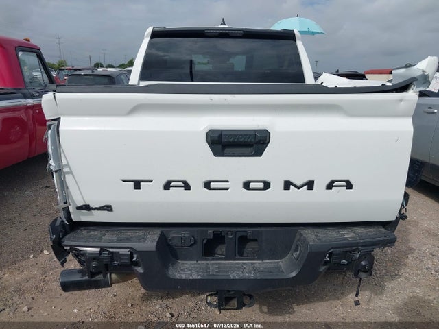 3TMLB5JN1TM241369 Toyota Tacoma Sr5