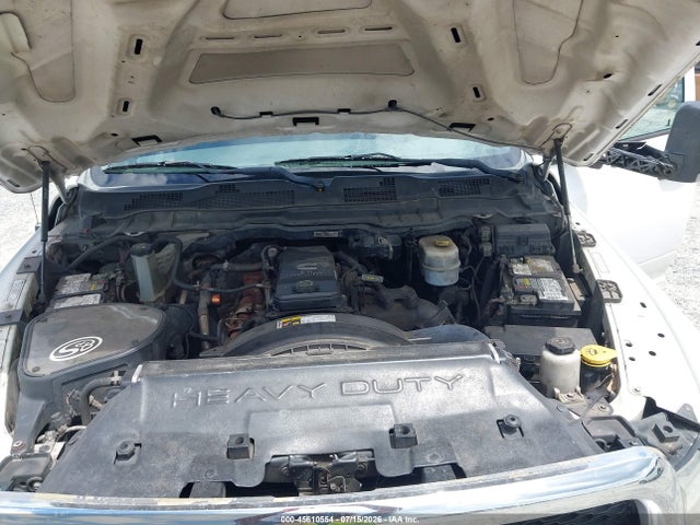 45610554 :رقم المزاد ، 3C7WRSCLXFG581421 vin ، 2015 Ram 3500 Chassis Tradesman/slt/laramie مزاد بيع