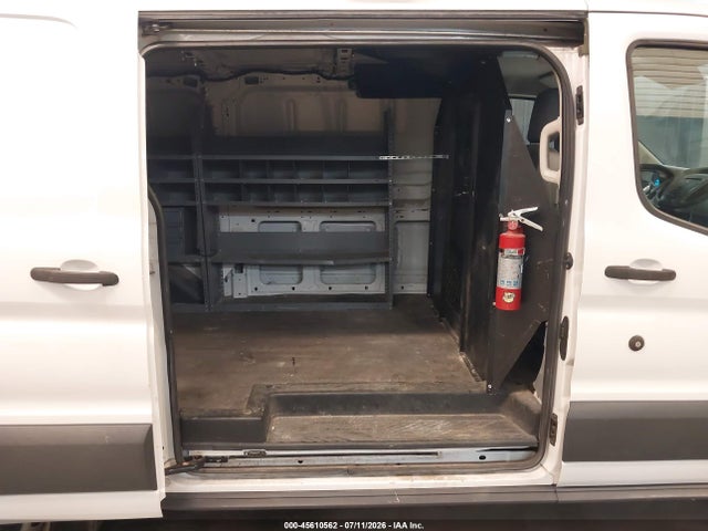 Ford Transit-150 2016 1FTYE1YM1GKA15431 Image 8