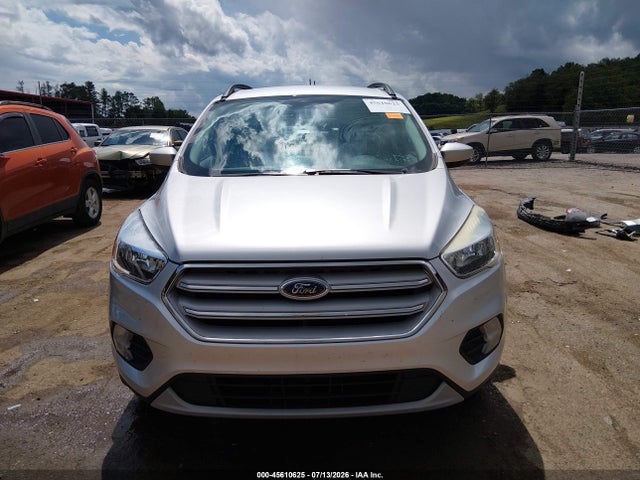 45610625 :رقم المزاد ، 1FMCU9GD1JUB07918 vin ، 2018 Ford Escape Se مزاد بيع