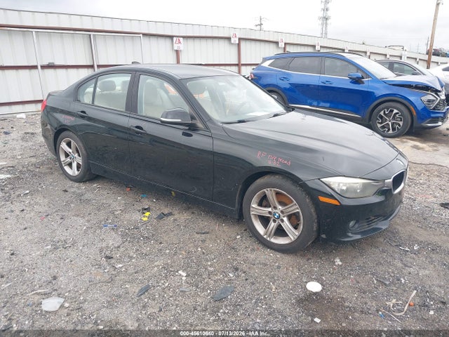 45610640 :رقم المزاد ، WBA3A5G55DNP23759 vin ، 2013 Bmw 328i مزاد بيع