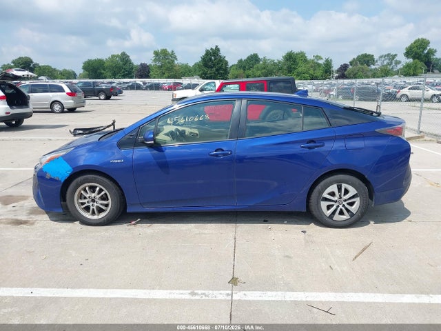 Toyota Prius Three 2016 JTDKARFU4G3509215 Image 14
