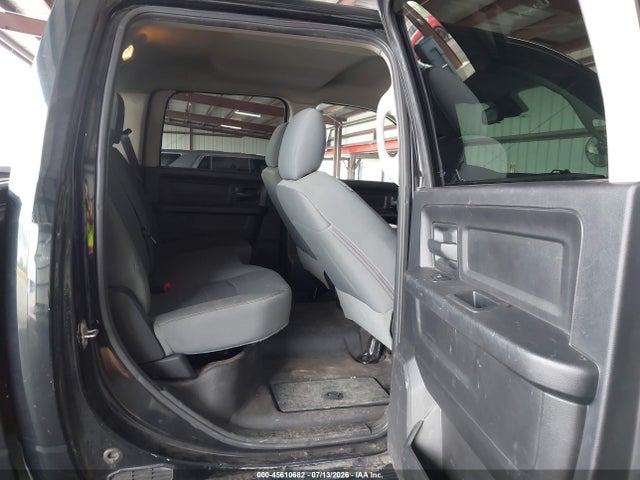 Продажа на аукционе авто 2016 Ram 2500 Tradesman, vin: 3C6UR5HL7GG297543, номер лота: 45610682