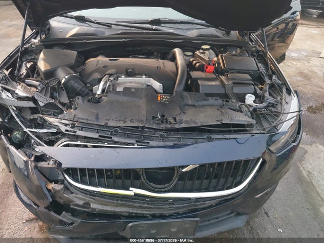 Продажа на аукционе авто 2020 Buick Regal Sportback Awd Essence, vin: W04GR6SXXL1013588, номер лота: 45610696