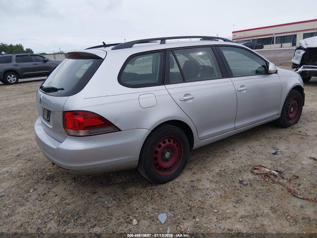 Продаж на аукціоні авто 2010 Volkswagen Jetta S, vin: 3VWKZ7AJ6AM662112, номер лоту: 45610697