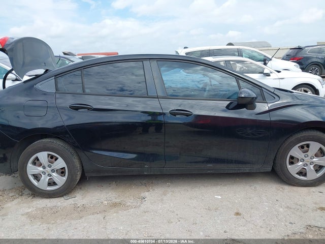 1G1BC5SM7G7295976 Chevrolet Cruze Ls Auto