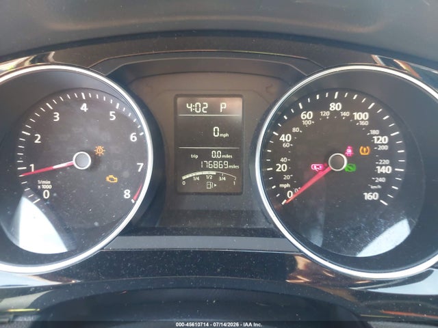 45610714 :رقم المزاد ، 3VWD17AJ4GM363307 vin ، 2016 Volkswagen Jetta 1.8t Sport مزاد بيع