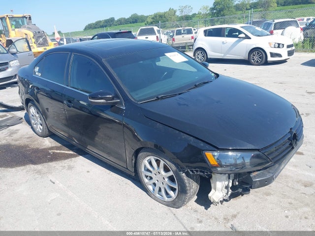 Продажа на аукционе авто 2018 Volkswagen Jetta 1.8t Se Sport, vin: 3VWD17AJ4JM205878, номер лота: 45610747
