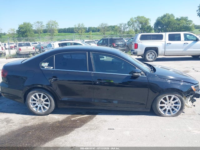 Продажа на аукционе авто 2018 Volkswagen Jetta 1.8t Se Sport, vin: 3VWD17AJ4JM205878, номер лота: 45610747