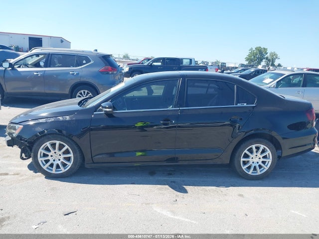 Продажа на аукционе авто 2018 Volkswagen Jetta 1.8t Se Sport, vin: 3VWD17AJ4JM205878, номер лота: 45610747