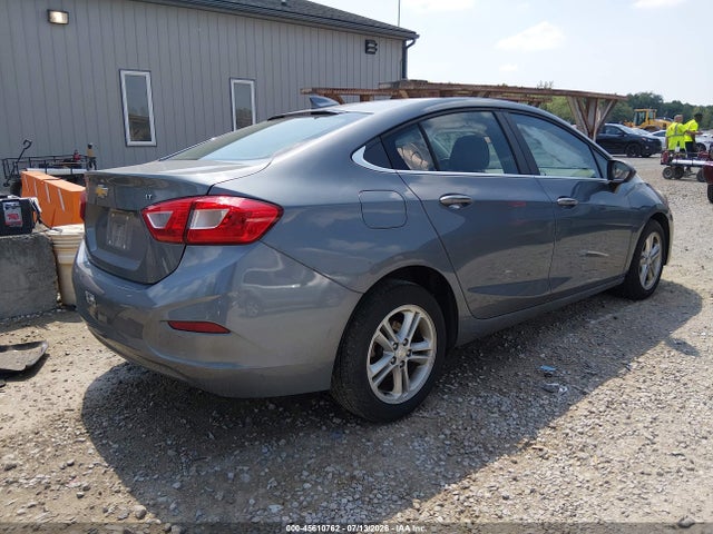 45610762 :رقم المزاد ، 1G1BE5SM9J7140329 vin ، 2018 Chevrolet Cruze Lt Auto مزاد بيع