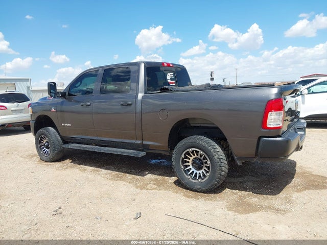 3C6UR5CL7NG209093 RAM 2500 Tradesman 4x4 6&#039;4 Box
