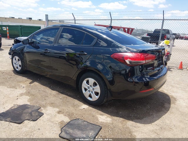 KIA FORTE LX 2017 3KPFK4A71HE080564 Image 3