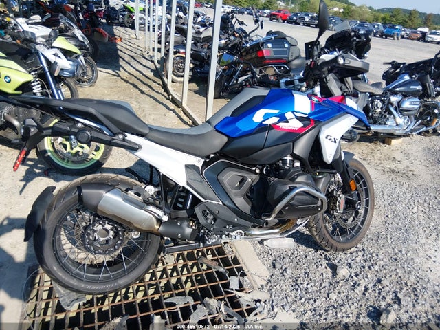 Продажа на аукционе авто 2025 Bmw R 1300 Gs, vin: WB10M2306S6L01011, номер лота: 45610872