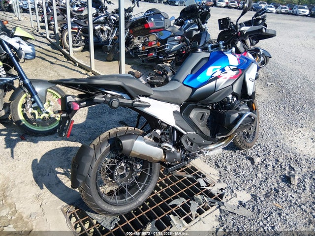 Продажа на аукционе авто 2025 Bmw R 1300 Gs, vin: WB10M2306S6L01011, номер лота: 45610872