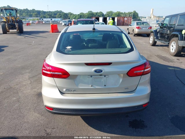 2018 Ford Focus Se მანქანა იყიდება აუქციონზე, vin: 1FADP3F28JL239972, აუქციონის ნომერი: 45610878