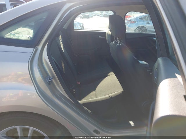 2018 Ford Focus Se მანქანა იყიდება აუქციონზე, vin: 1FADP3F28JL239972, აუქციონის ნომერი: 45610878