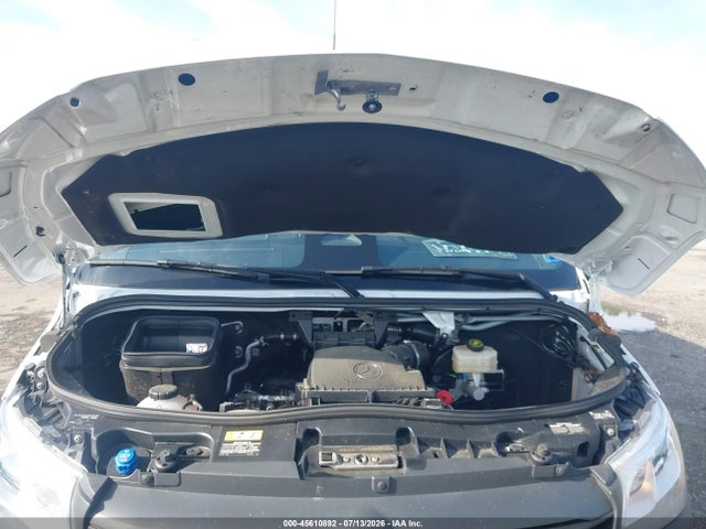 W1Z4KFHY8SP820465 Mercedes-Benz Sprinter 2500 Standard Roof 4-cyl Diesel