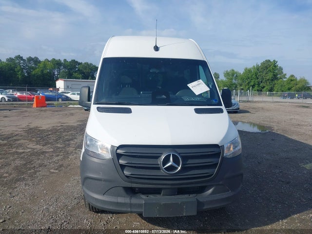 W1Z4KFHY8SP820465 Mercedes-Benz Sprinter 2500 Standard Roof 4-cyl Diesel