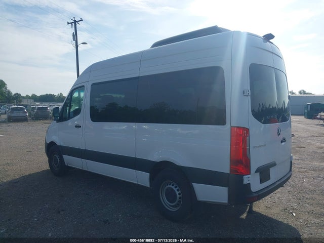 W1Z4KFHY8SP820465 Mercedes-Benz Sprinter 2500 Standard Roof 4-cyl Diesel