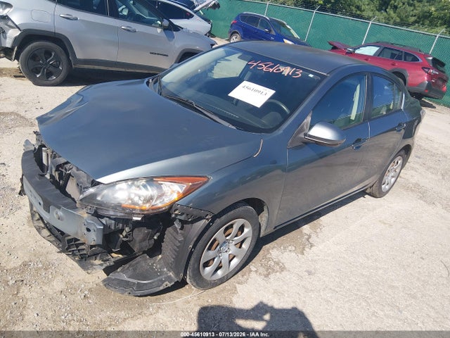 2013 Mazda Mazda3 I Sport მანქანა იყიდება აუქციონზე, vin: JM1BL1U78D1703830, აუქციონის ნომერი: 45610913