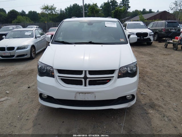 2C4RDGEG4JR360423 Dodge Grand Caravan Gt