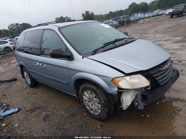 2006 Chrysler Town & Country მანქანა იყიდება აუქციონზე, vin: 1A4GP45RX6B661664, აუქციონის ნომერი: 45610925