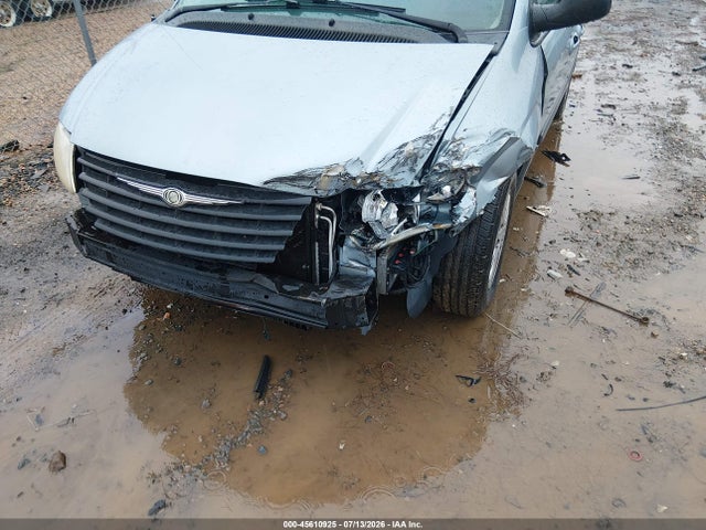 Продаж на аукціоні авто 2006 Chrysler Town & Country, vin: 1A4GP45RX6B661664, номер лоту: 45610925