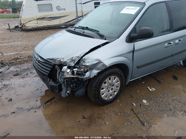 Продаж на аукціоні авто 2006 Chrysler Town & Country, vin: 1A4GP45RX6B661664, номер лоту: 45610925