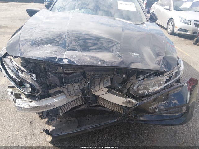 Продажа на аукционе авто 2018 Honda Accord Ex, vin: 1HGCV1F46JA019888, номер лота: 45610937