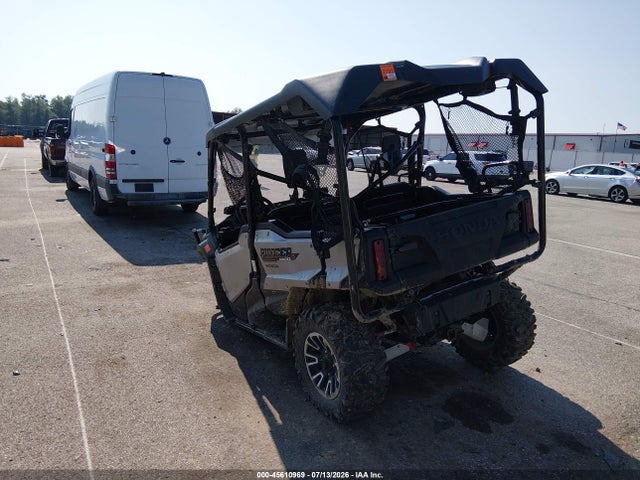 Honda Sxs1000 M5 2019 1HFVE04TXK4300190 Image 3