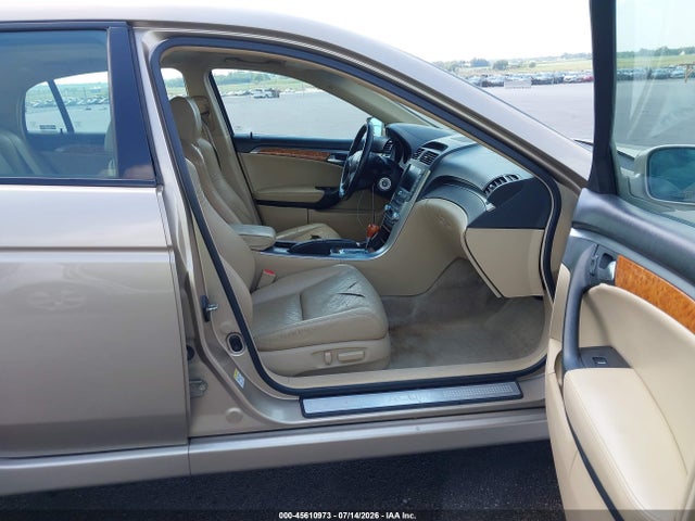 Продажа на аукционе авто 2004 Acura Tl, vin: 19UUA662X4A003015, номер лота: 45610973