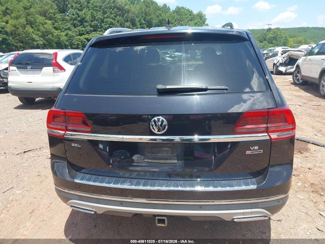 2018 Volkswagen Atlas 3.6l V6 Sel Premium მანქანა იყიდება აუქციონზე, vin: 1V2NR2CAXJC591853, აუქციონის ნომერი: 45611025