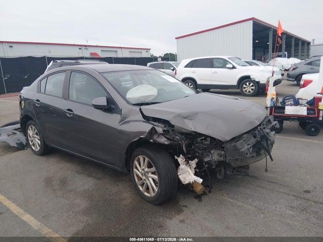 45611069 :رقم المزاد ، JM1BL1V7XD1766832 vin ، 2013 Mazda Mazda3 I Touring مزاد بيع