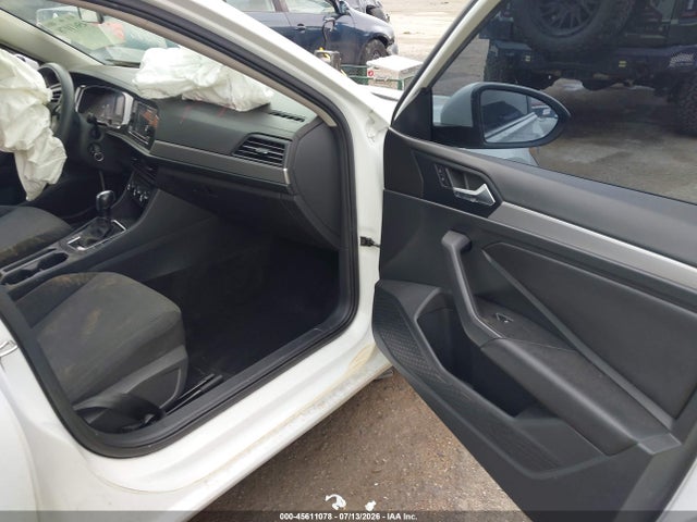 2019 Volkswagen Jetta 1.4t R-line/1.4t S/1.4t Se მანქანა იყიდება აუქციონზე, vin: 3VWC57BU8KM130113, აუქციონის ნომერი: 45611078