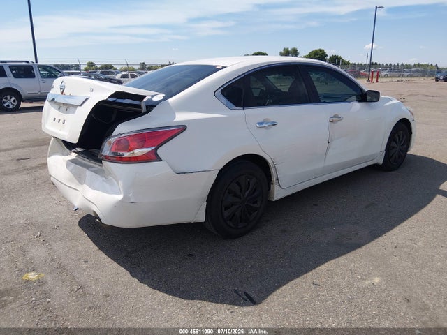 Продажа на аукционе авто 2015 Nissan Altima 2.5 S, vin: 1N4AL3AP6FN881426, номер лота: 45611090