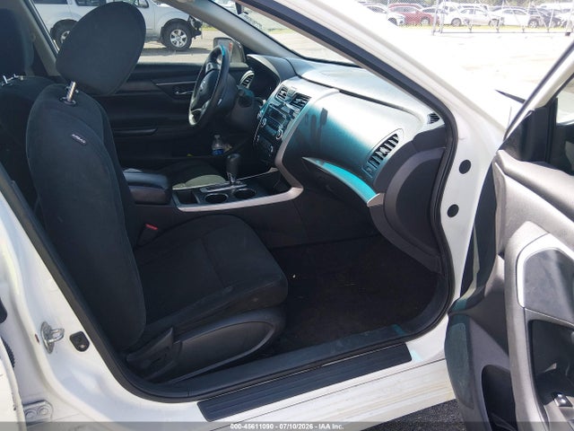 Продажа на аукционе авто 2015 Nissan Altima 2.5 S, vin: 1N4AL3AP6FN881426, номер лота: 45611090