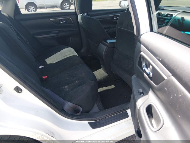 Продажа на аукционе авто 2015 Nissan Altima 2.5 S, vin: 1N4AL3AP6FN881426, номер лота: 45611090