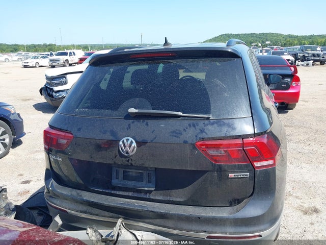 2020 Volkswagen Tiguan 2.0t Se/2.0t Se R-line Black/2.0t Sel მანქანა იყიდება აუქციონზე, vin: 3VV2B7AX6LM111596, აუქციონის ნომერი: 45611162