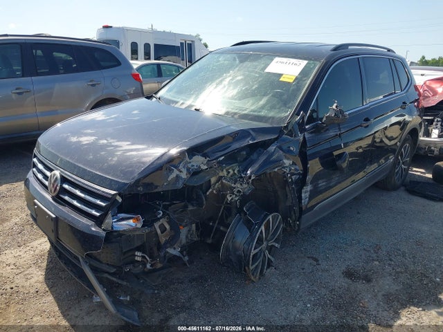 2020 Volkswagen Tiguan 2.0t Se/2.0t Se R-line Black/2.0t Sel მანქანა იყიდება აუქციონზე, vin: 3VV2B7AX6LM111596, აუქციონის ნომერი: 45611162