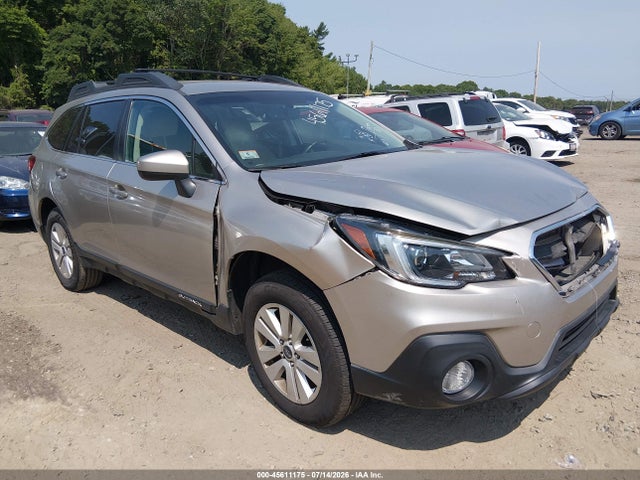 2018 Subaru Outback 2.5i Premium მანქანა იყიდება აუქციონზე, vin: 4S4BSACC1J3224534, აუქციონის ნომერი: 45611175
