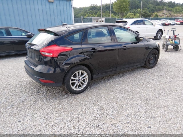 45611198 :رقم المزاد ، 1FADP3K2XHL298831 vin ، 2017 Ford Focus Se مزاد بيع