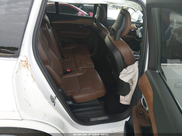 45611209 :رقم المزاد ، YV4A22PK9M1681905 vin ، 2021 Volvo Xc90 T6 Momentum 7 Passenger مزاد بيع