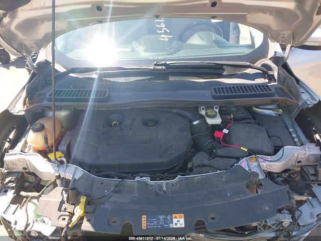 1FMCU9J98HUA64970 Ford Escape Titanium