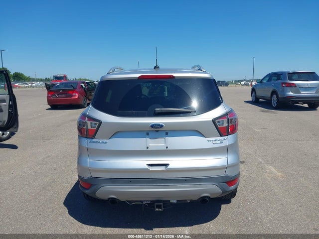 1FMCU9J98HUA64970 Ford Escape Titanium
