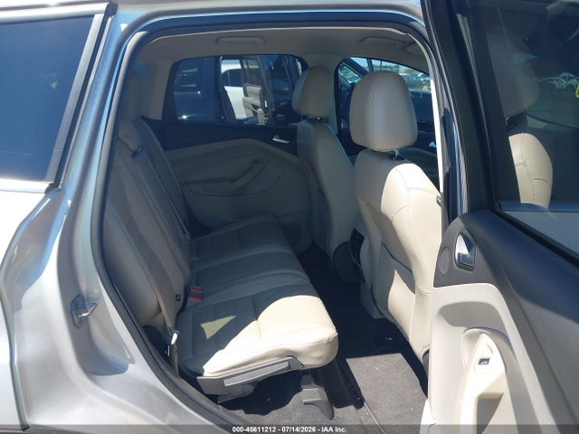 1FMCU9J98HUA64970 Ford Escape Titanium