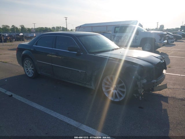2008 Chrysler 300c Hemi მანქანა იყიდება აუქციონზე, vin: 2C3LA63H48H120104, აუქციონის ნომერი: 45611213